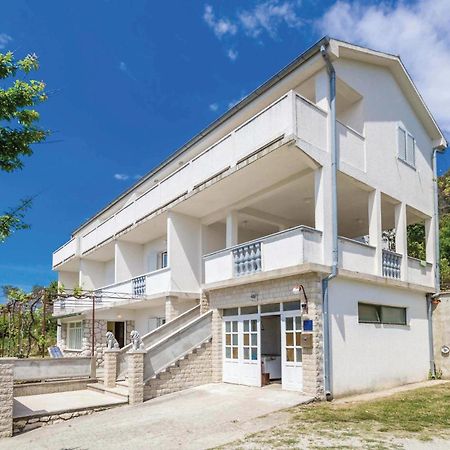 Pet Friendly Apartment In Kampor With Kitchen Extérieur photo